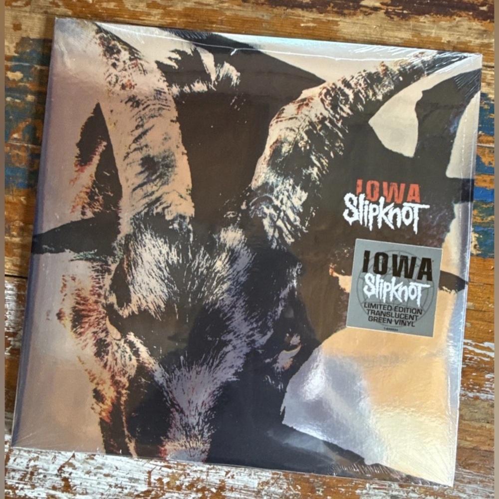 Slipknot. Iowa Translucent. Color vinyl. Double. NEW!!! - Picture 2 of 6